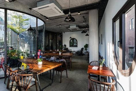 工作站咖啡厅设计案例赏析,工作站咖啡厅装修设计效果图 第7张